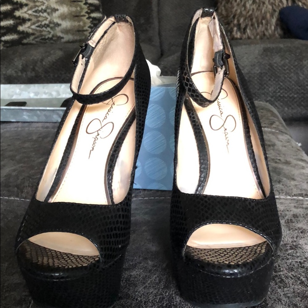 Jessica Simpson black wedge shoes